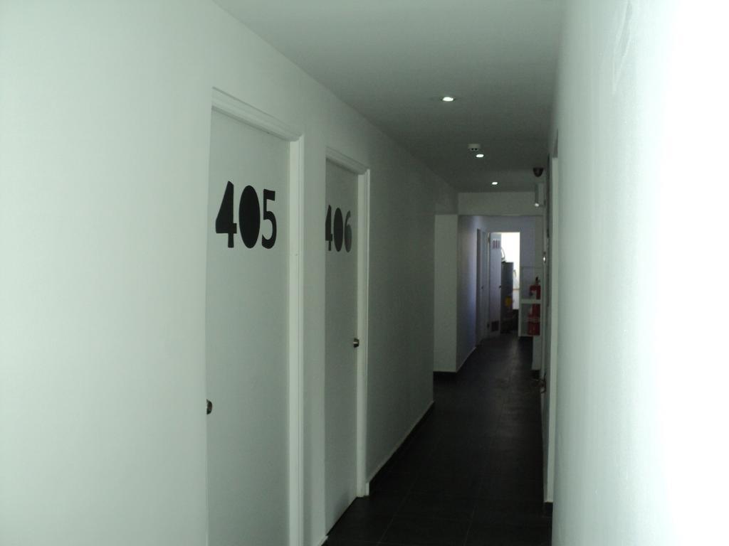 Red Hotel